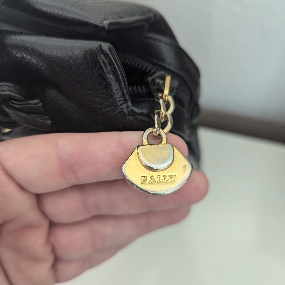 Bally Black Croc-Embossed Leather Bag with Gold Accents - Picture 5 of 15